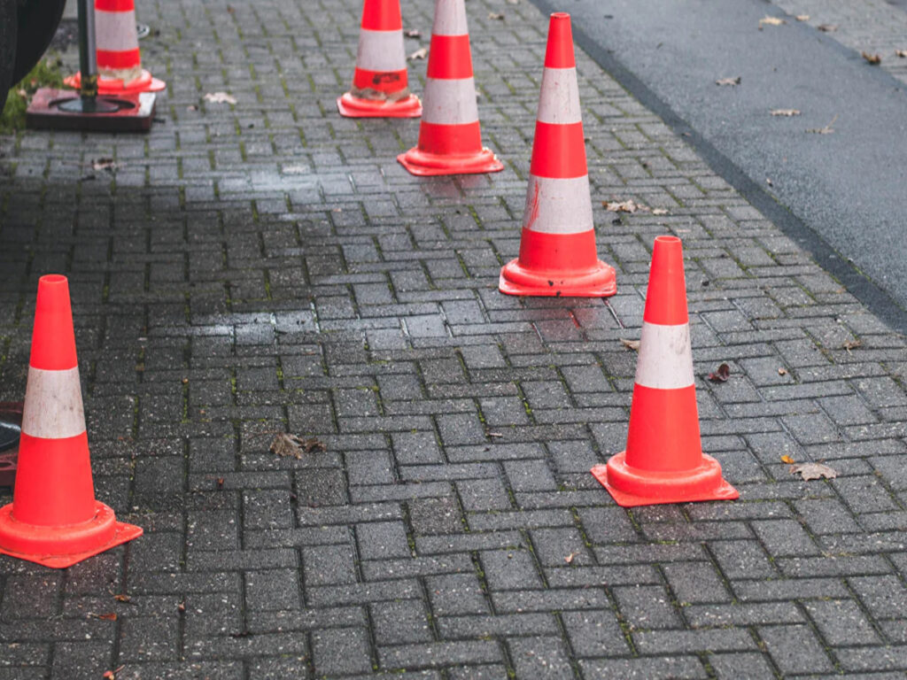 traffic cone sizes