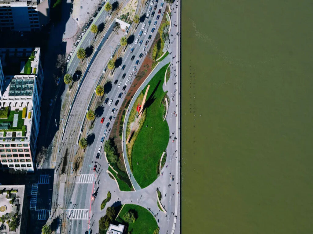 OPTSIGNS | Redefining Urban Traffic Safety: The Essential Role of Road Delineators in City Planning OPTSIGNS | Redefining Urban Traffic Safety: The Essential Role of Road Delineators in City Planning