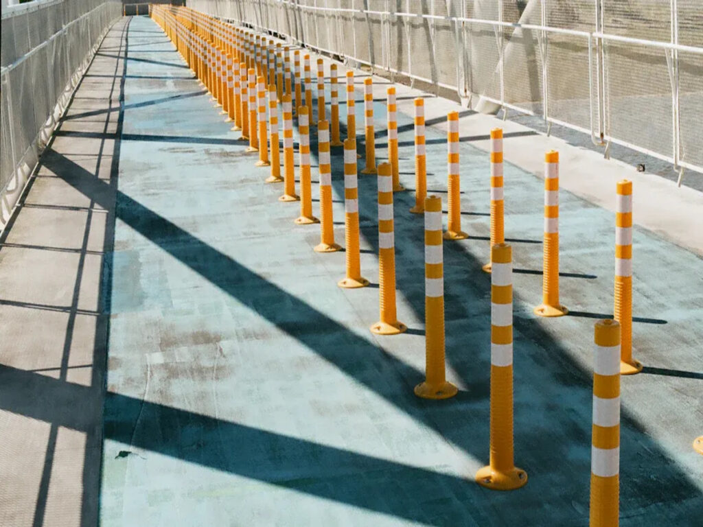 OPTSIGNS | Why Traffic Delineators Remain Essential in the Age of Intelligent Transportation OPTSIGNS | Why Traffic Delineators Remain Essential in the Age of Intelligent Transportation