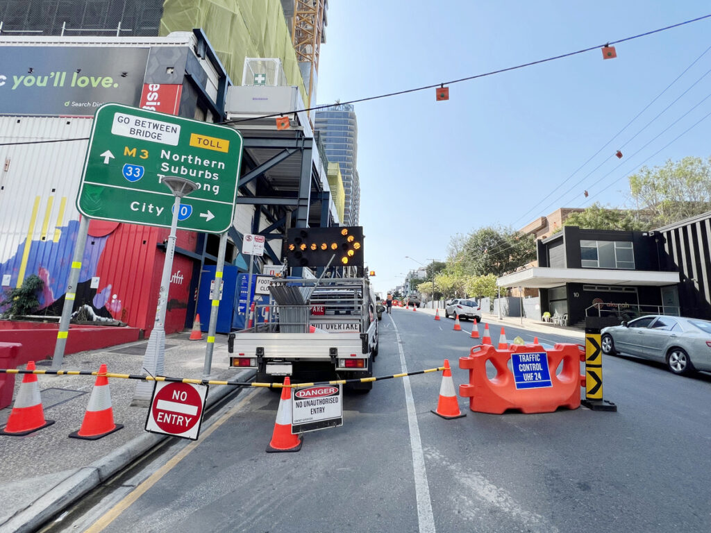 OPTSIGNS | Understanding Road Safety Sign Standards: MUTCD (USA), AS 1742 (Australia), and Vienna Convention (Europe)