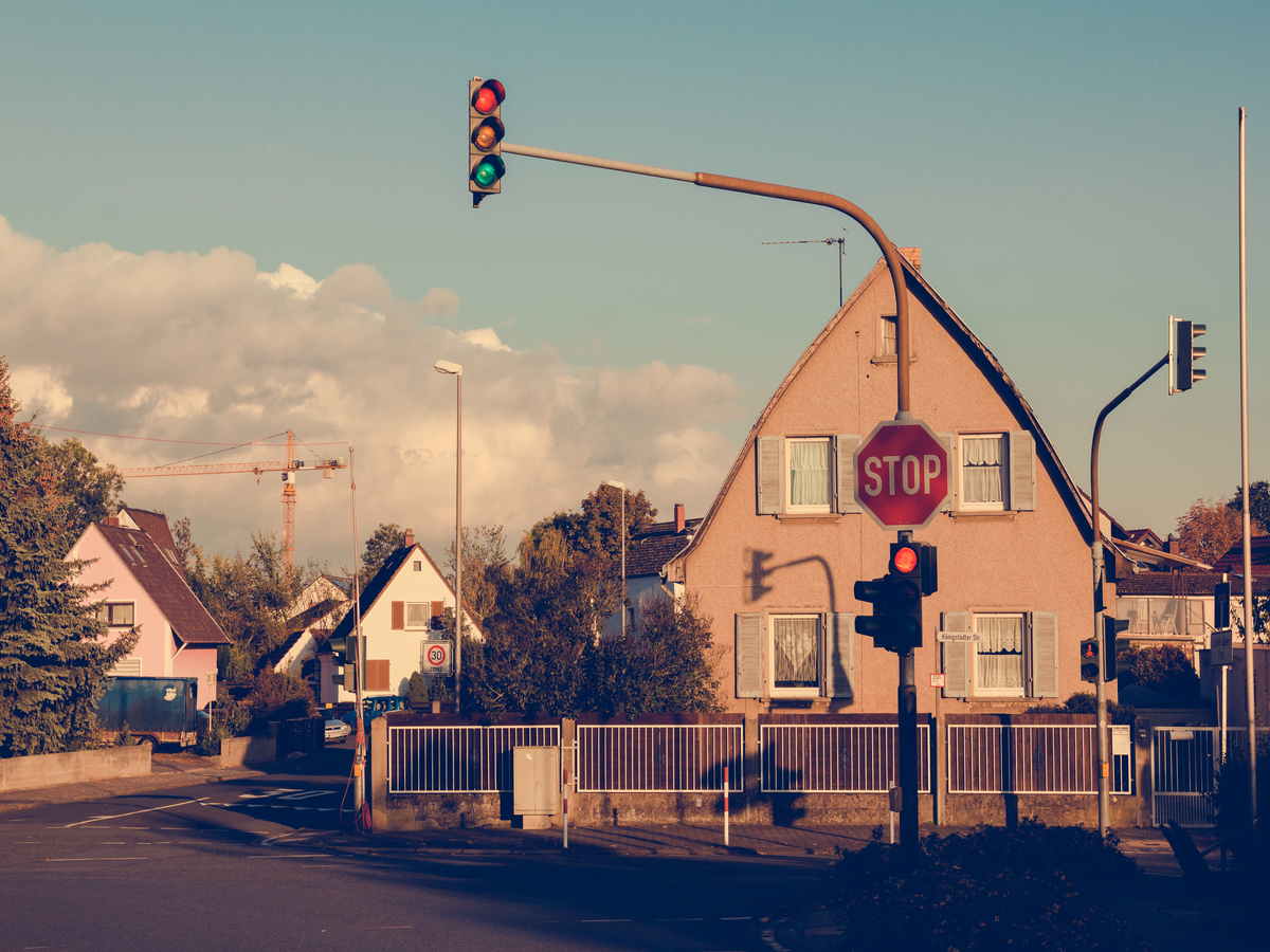 OPTSIGNS | Traffic Calming on Route 50: How Safety Posts Are Improving Safety and Livability in Loudoun and Fauquier Counties