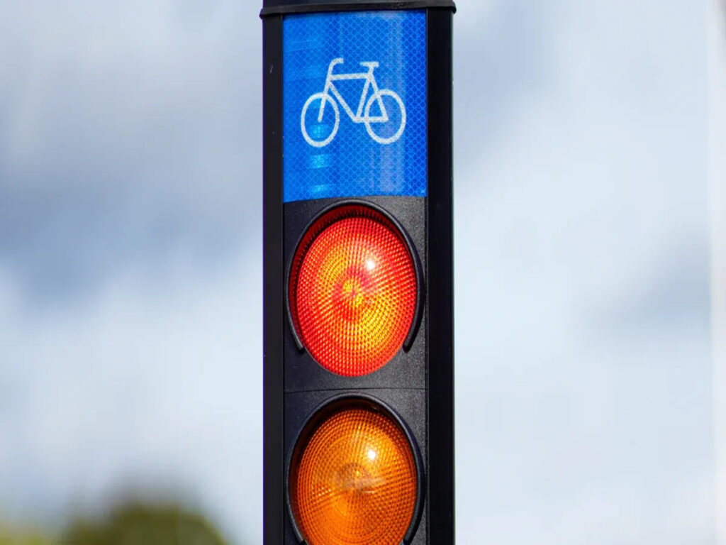 OPTSIGNS | Boost Intersection Safety with V2I-Enabled Smart Channelizing Devices