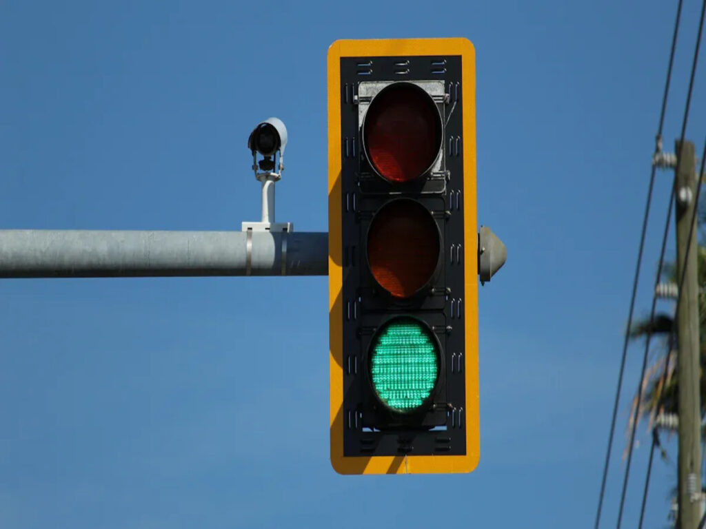 OPTSIGNS | Residential Work Zone Safety Upgraded: Temporary Signals & Barrier Cones Working Together OPTSIGNS | Residential Work Zone Safety Upgraded: Temporary Signals & Barrier Cones Working Together