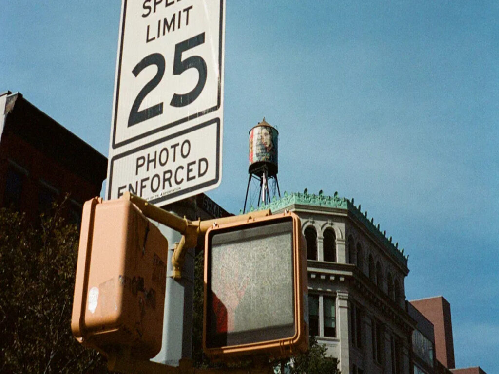 SEGNI OTTICI | Building a Complete Traffic Sign System: How Frames and Brackets Work Together OPTSIGNS | Building a Complete Traffic Sign System: How Frames and Brackets Work Together