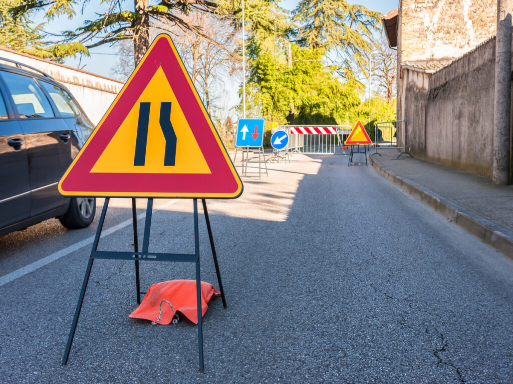 OPTSIGNS | How to Choose the Best Portable Road Sign Stands: Ultimate Buyer’s Guide 2025
