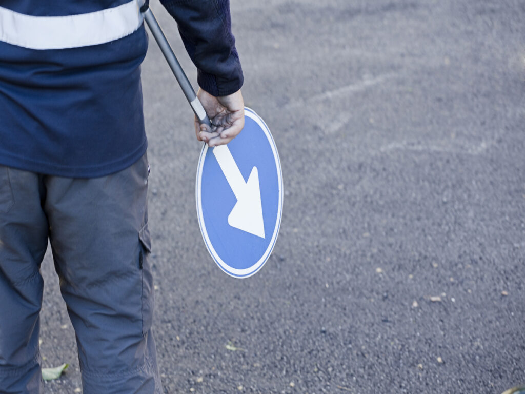 OPTSIGNS | Ergonomic Design of Sign Handles: Reducing Operator Fatigue & Injury Risk OPTSIGNS | Ergonomic Design of Sign Handles: Reducing Operator Fatigue & Injury Risk