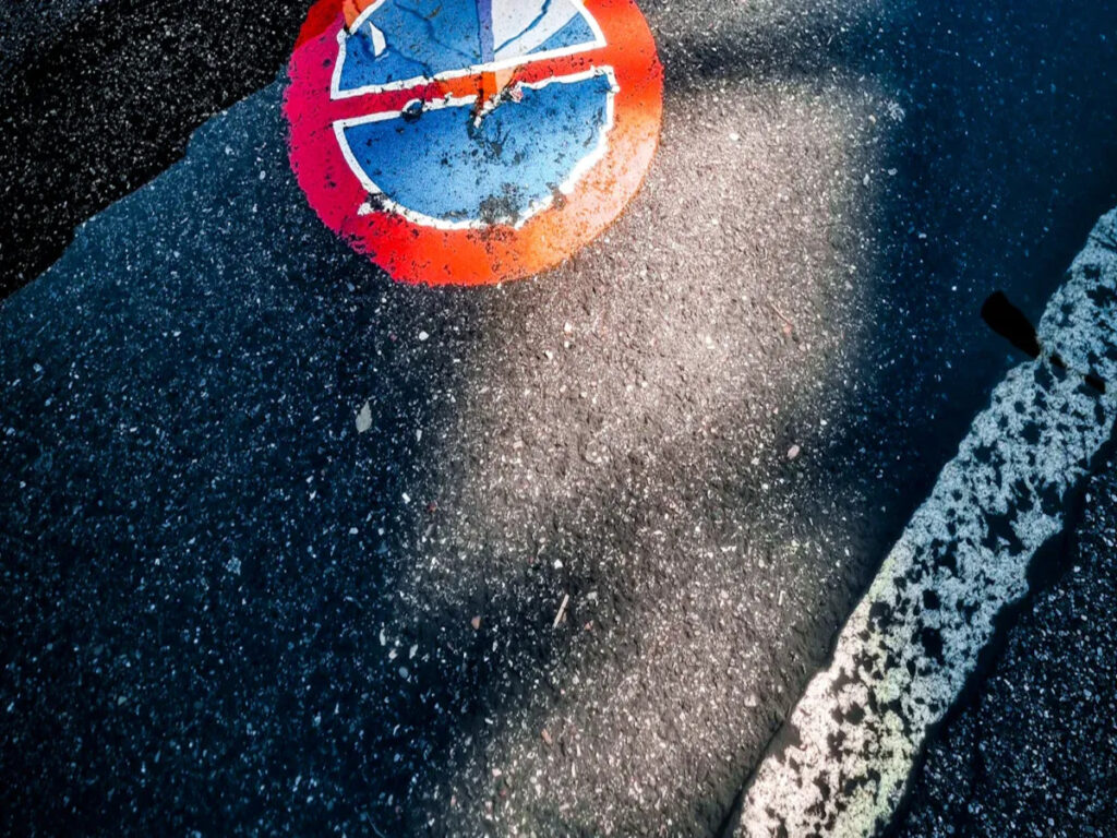 OPTSIGNS | The Science Behind Retroreflectivity and Its Role in Highway Sign Visibility