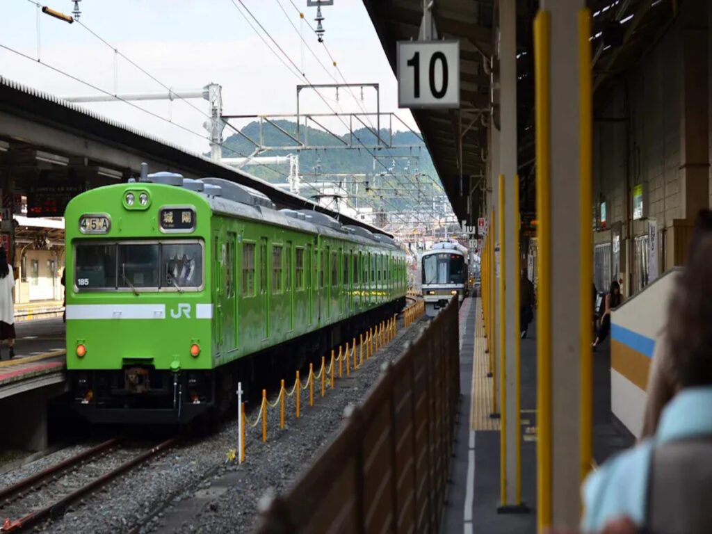 SEGNI OTTICI | Protecting Station Perimeters: The Role of Bollards and Anti-Intrusion Barriers in Japan’s Railway Safety OPTSIGNS | Protecting Station Perimeters: The Role of Bollards and Anti-Intrusion Barriers in Japan’s Railway Safety
