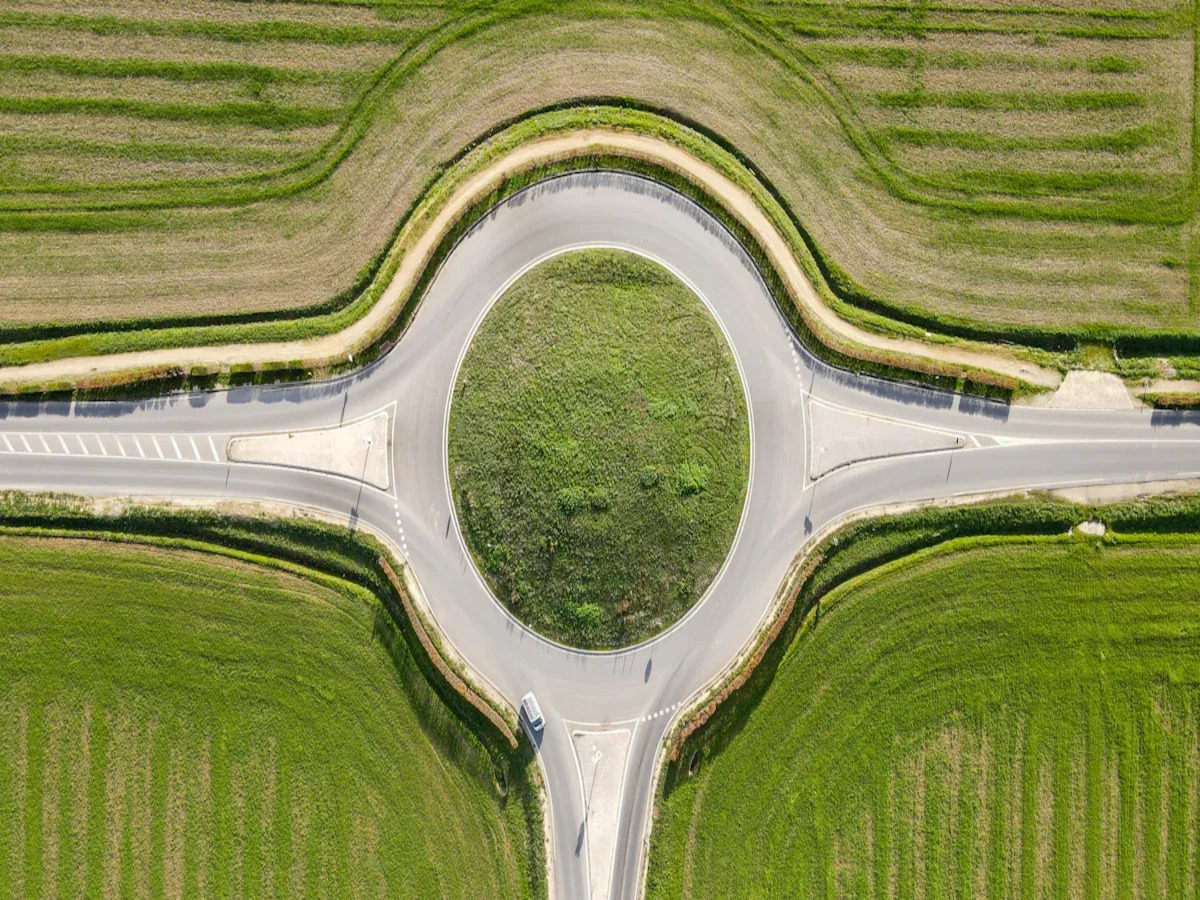 OPTSIGNS | Greener Roads, Safer Journeys: CO₂ Concrete’s Role in Traffic Safety