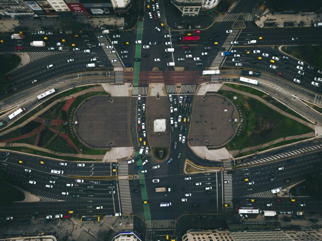 विकल्पसंकेत | Integrating Smart Traffic Prisms with Traditional Infrastructure: Enhancing Traffic Management Efficiency and Safety OPTSIGNS | Integrating Smart Traffic Prisms with Traditional Infrastructure: Enhancing Traffic Management Efficiency and Safety