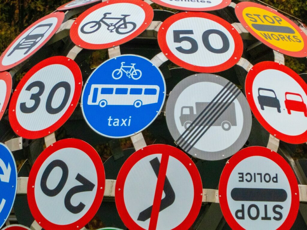 OPTSIGNS | How to Select the Best Reflective Materials for Traffic Signs