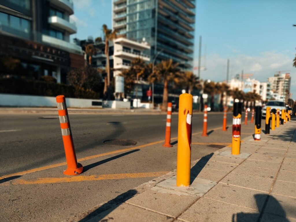 OPTSIGNS | Aluminum Bollards: Lightweight Alternative for Temporary Setups OPTSIGNS | Aluminum Bollards: Lightweight Alternative for Temporary Setups