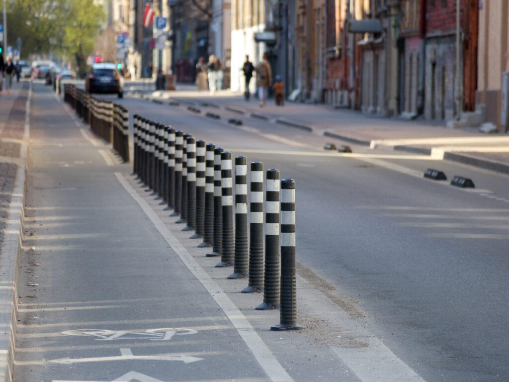 OPTSIGNS | Cast Iron Bollards: Classic Look, Heavy Protection OPTSIGNS | Cast Iron Bollards: Classic Look, Heavy Protection