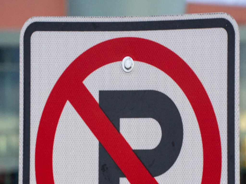 विकल्पसंकेत | Private Parking Signs in Australia: What is Allowed and What Isn’t OPTSIGNS | Private Parking Signs in Australia: What is Allowed and What Isn’t