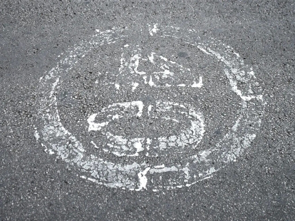 SEGNI OTTICI | Why UK Road Signs Use mph Instead of kph: Understanding the UK's Speed Limit System OPTSIGNS | Why UK Road Signs Use mph Instead of kph: Understanding the UK's Speed Limit System