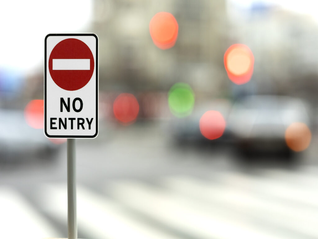 OPTSIGNS | Understanding Regulatory Sign Sizes under AS 1742 Standards OPTSIGNS | Understanding Regulatory Sign Sizes under AS 1742 Standards
