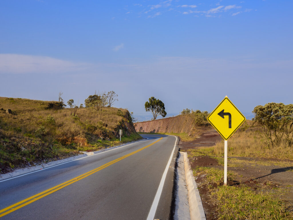 OPTSIGNS | Pre-Treated vs Mill Finish Aluminum for Reflective Sign Mounting