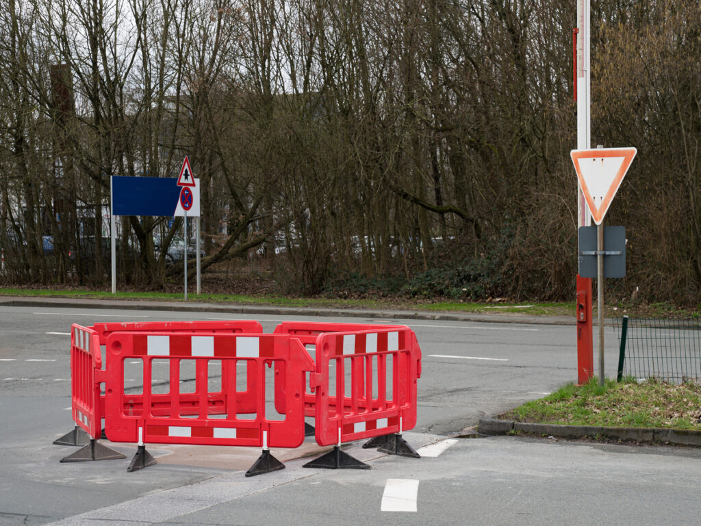 OPTSIGNS | Modern Materials and Technology Transforming Traffic Barricades in Australia