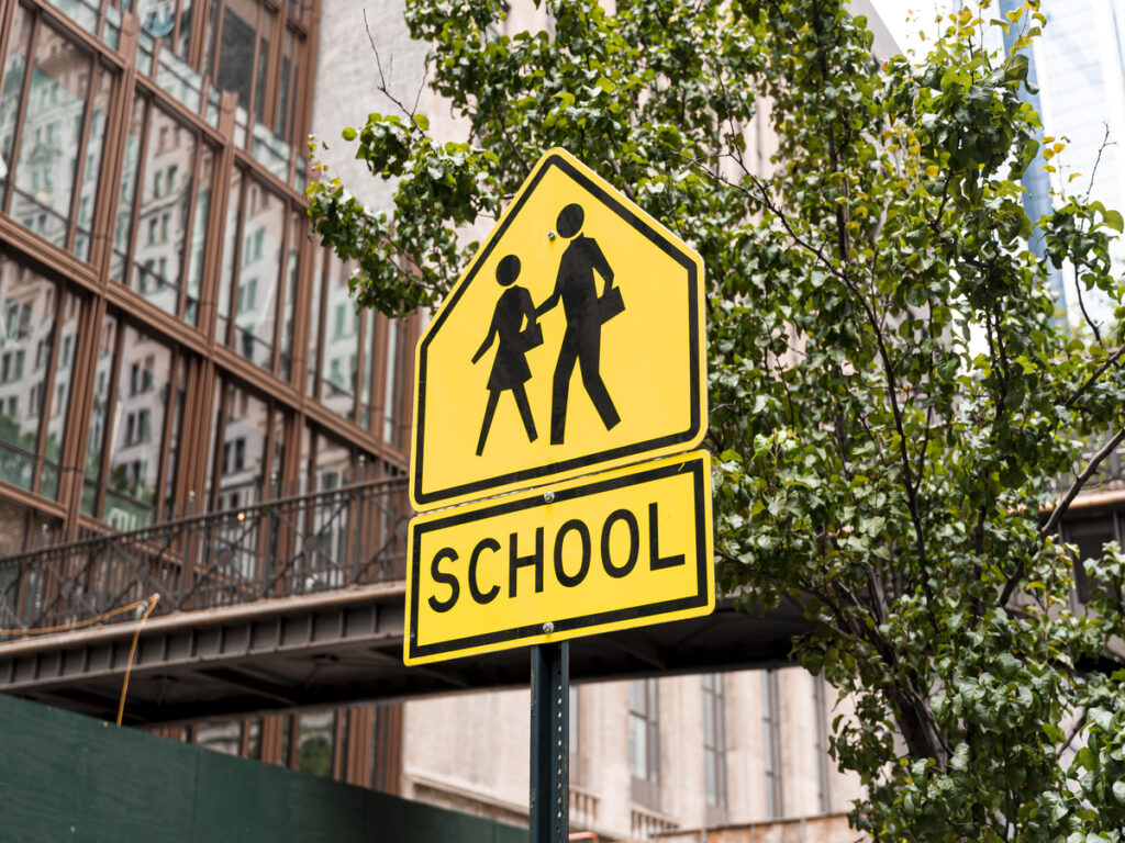 OPTSIGNS | School Zone Signage in AS 1742.4: Design and Timing Requirements