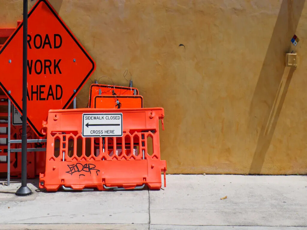 OPTSIGNS | How Roadwork Signs Shape Driver Behaviour and Speed in Construction Zones OPTSIGNS | How Roadwork Signs Shape Driver Behaviour and Speed in Construction Zones