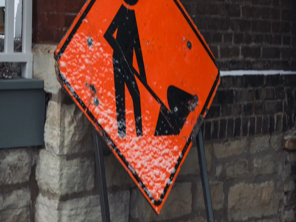 OPTSIGNS | Ways to Prevent Accidents Using Reflective Aluminum Signs at Construction Sites