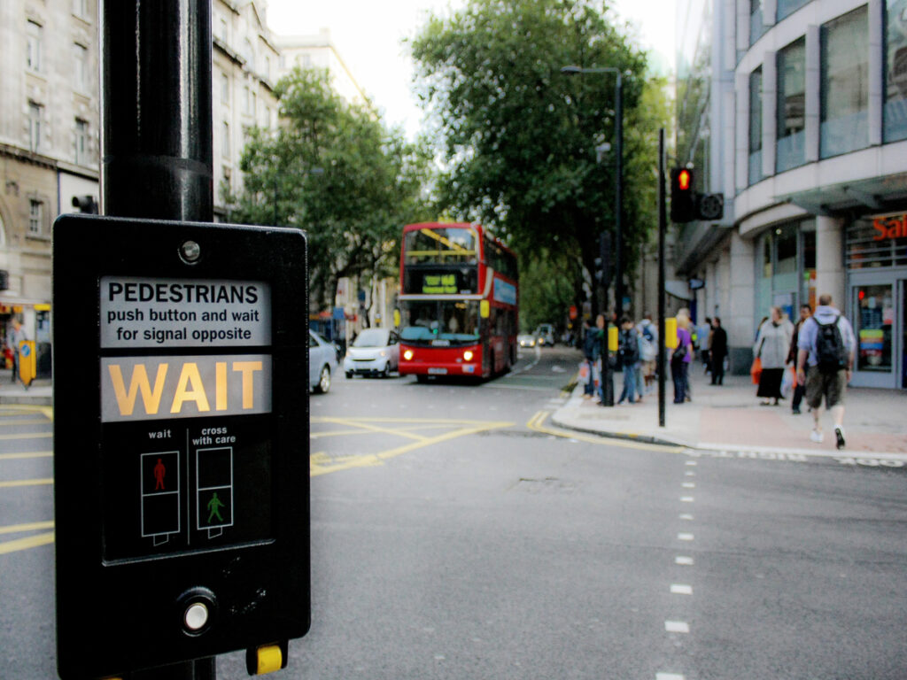 OPTSIGNS | Examining the Bus Sign Design Issues at Coventry Bus Interchange: Enhancing Safety and Clarity OPTSIGNS | Examining the Bus Sign Design Issues at Coventry Bus Interchange: Enhancing Safety and Clarity