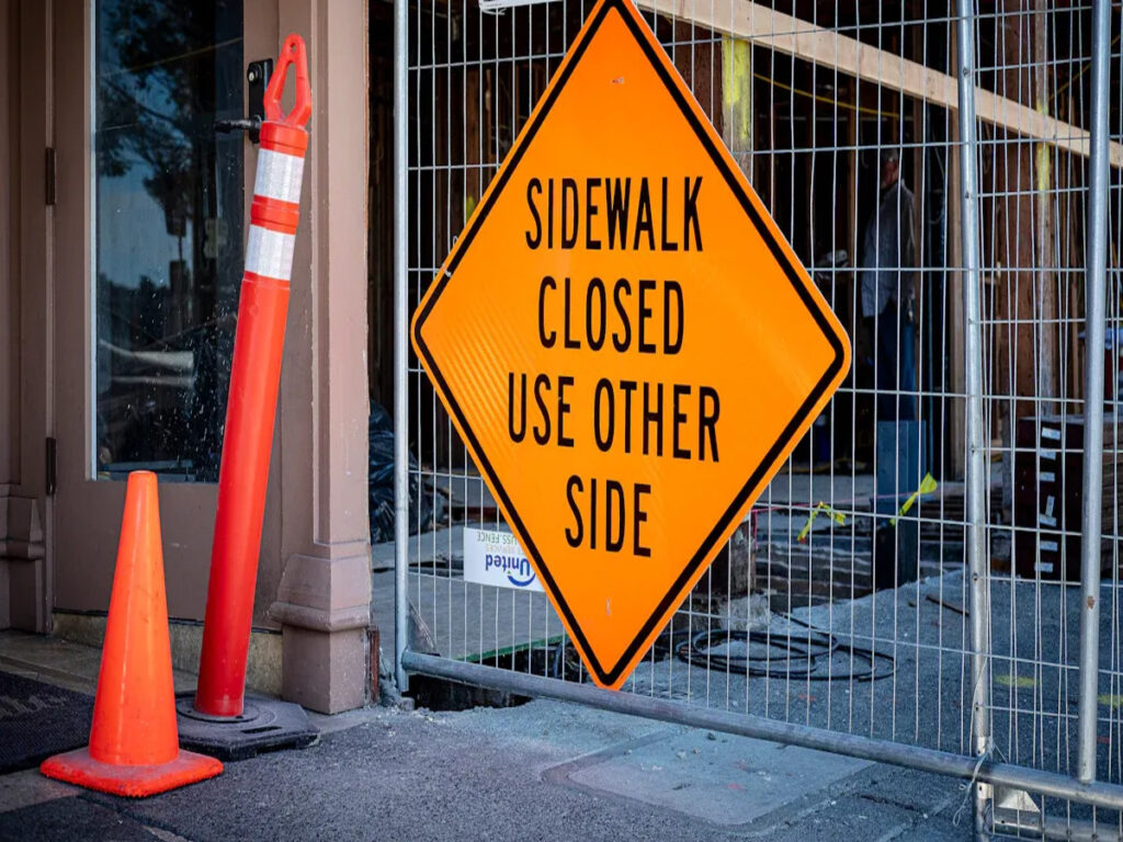 OPTSIGNS | Ways to Prevent Accidents Using Reflective Aluminum Signs at Construction Sites