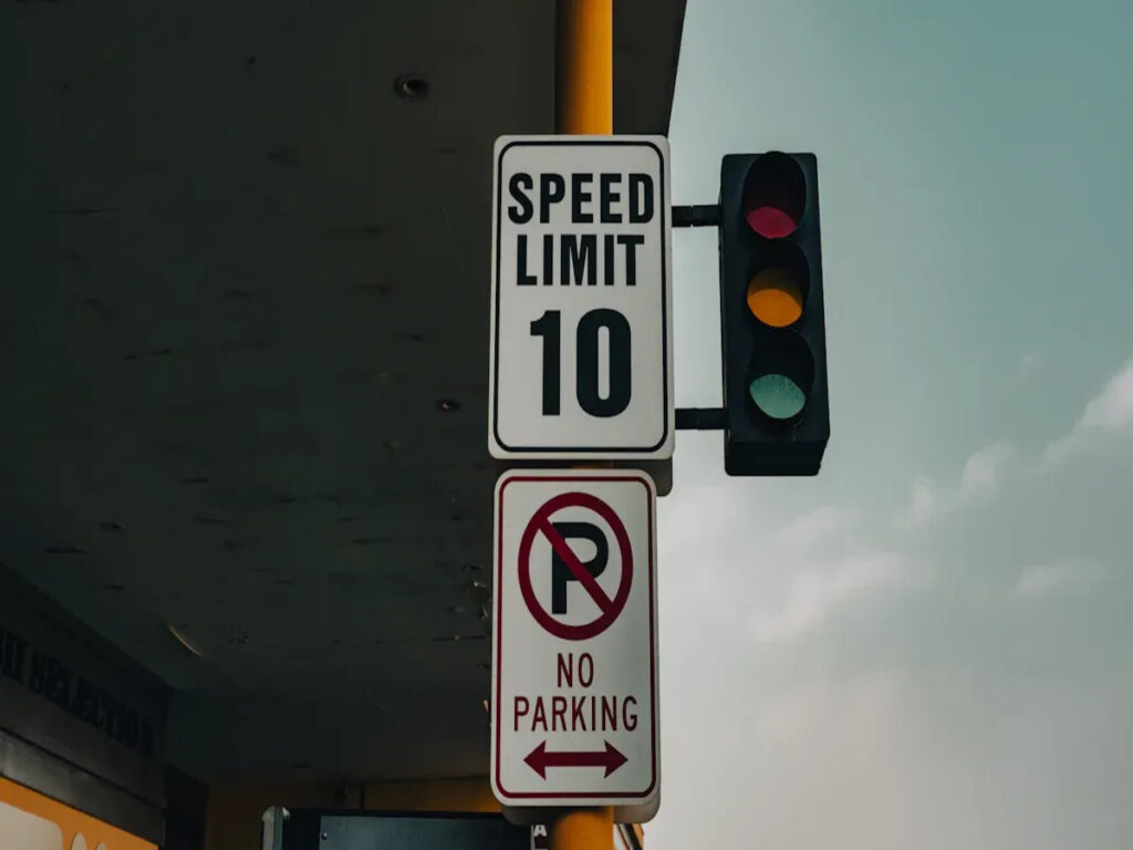 OPTSIGNS | What Are the Four Types of Speed Limits on Traffic Signs OPTSIGNS | What Are the Four Types of Speed Limits on Traffic Signs