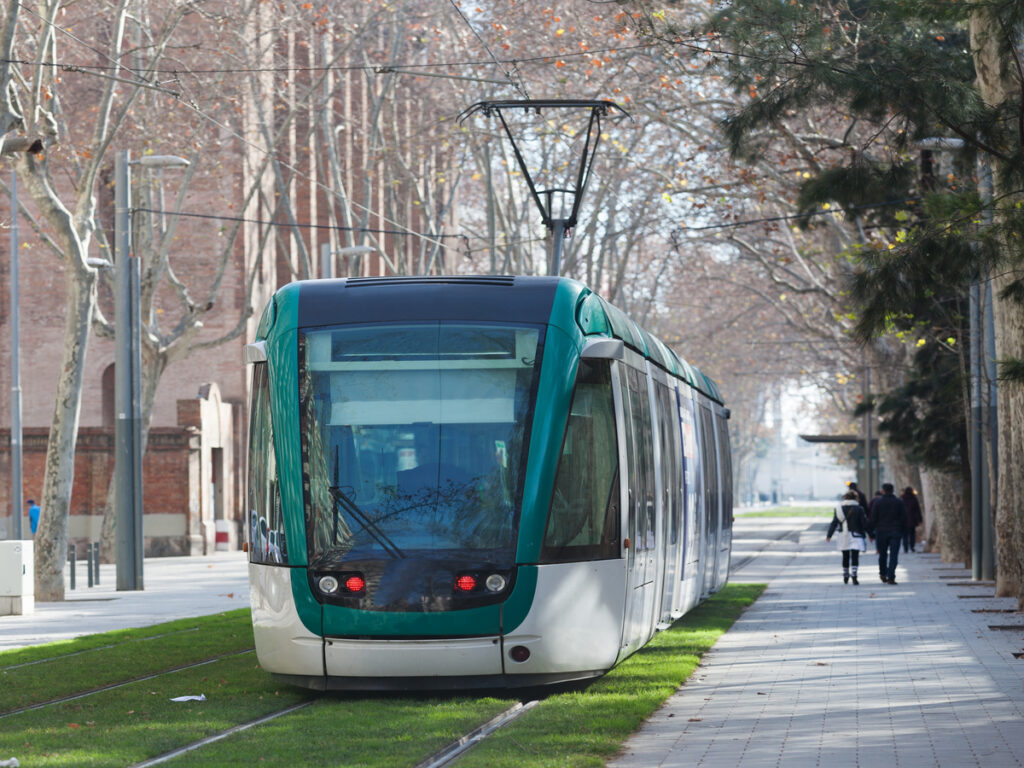 विकल्पसंकेत | Tram Lanes in Australia: Full-Time vs. Part-Time Lane Designations and Their Signage Requirements OPTSIGNS | Tram Lanes in Australia: Full-Time vs. Part-Time Lane Designations and Their Signage Requirements