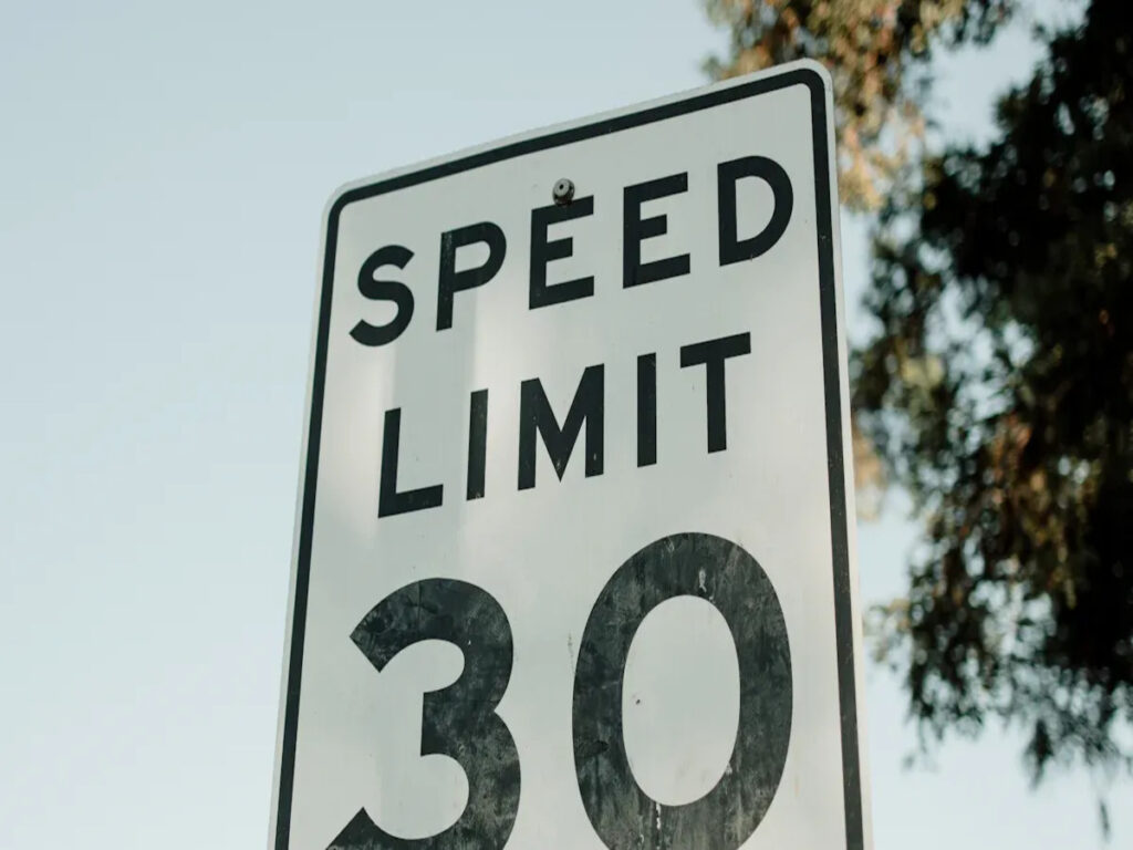 OPTSIGNS | Custom Speed Signs for Sale: How to Tailor Speed Limit Signs to Your Traffic Management Needs