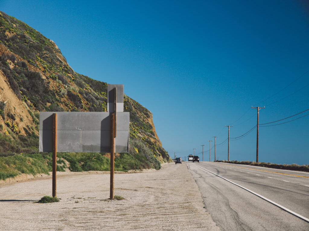 옵션 | 사례 연구: Why Municipal Contractors Choose Laminated Aluminum for Highway Signs OPTSIGNS | Case Study: Why Municipal Contractors Choose Laminated Aluminum for Highway Signs