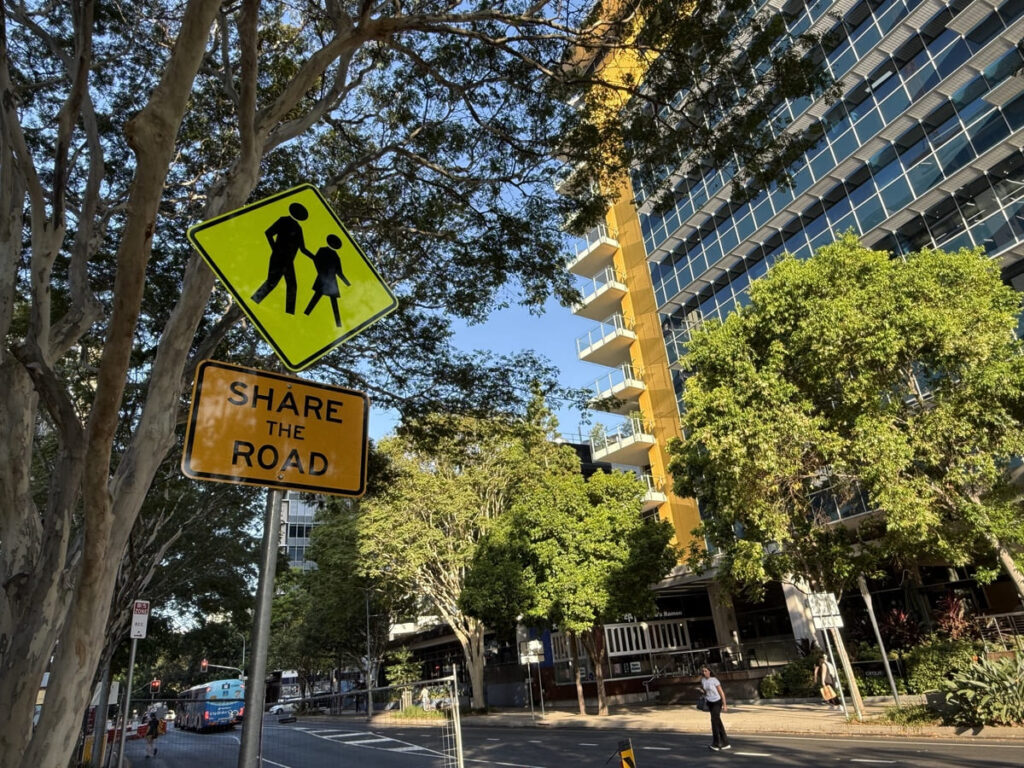 OPTSIGNS | Fluorescent Yellow-Green Signs: Understanding Their Meaning, Purpose, and Importance for Traffic Management Projects OPTSIGNS | Fluorescent Yellow-Green Signs: Understanding Their Meaning, Purpose, and Importance for Traffic Management Projects