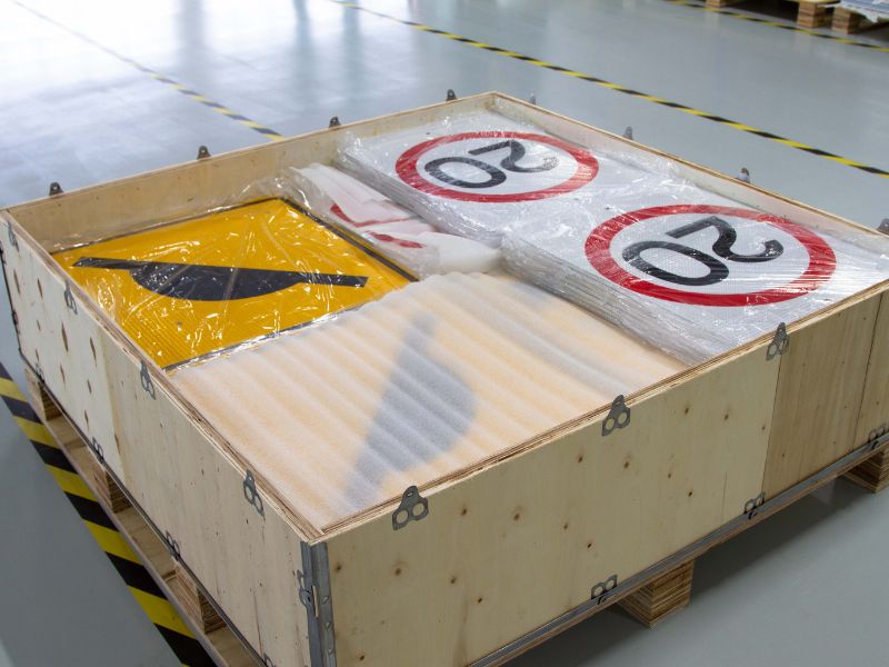 OPTSIGNS | Traffic Signs OPTSIGNS | Traffic Signs