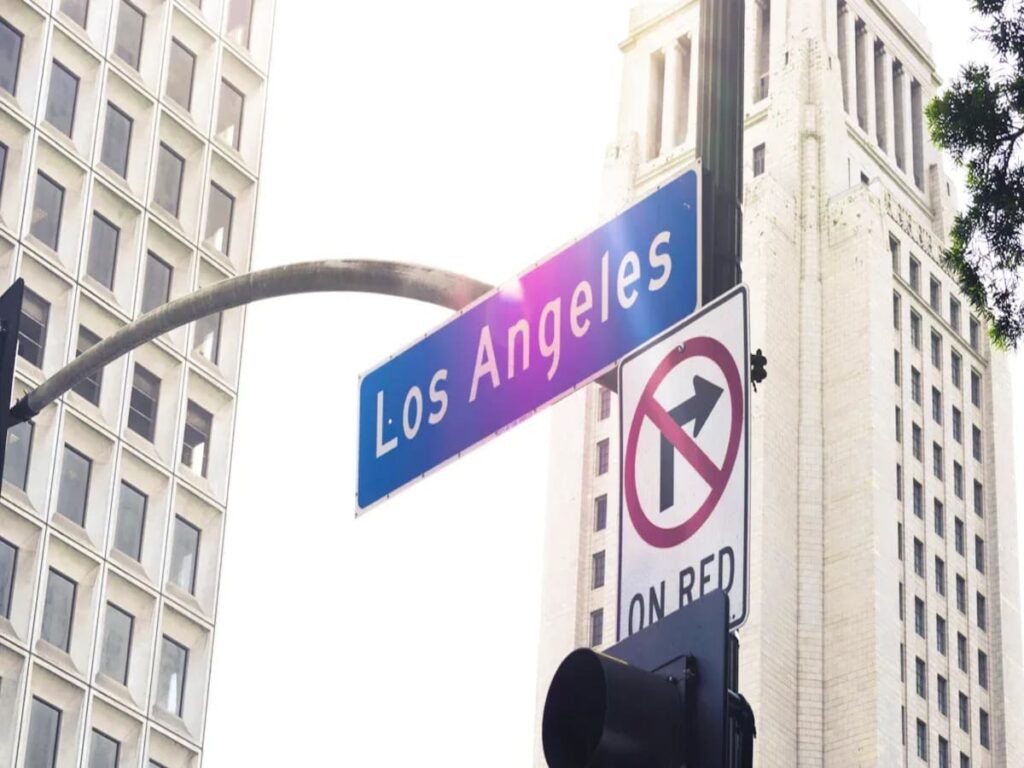 OPTSIGNS | LADOT’s “No Turn on Red” (NTOR) Initiative: Enhancing School Zone Safety with Traffic Signage