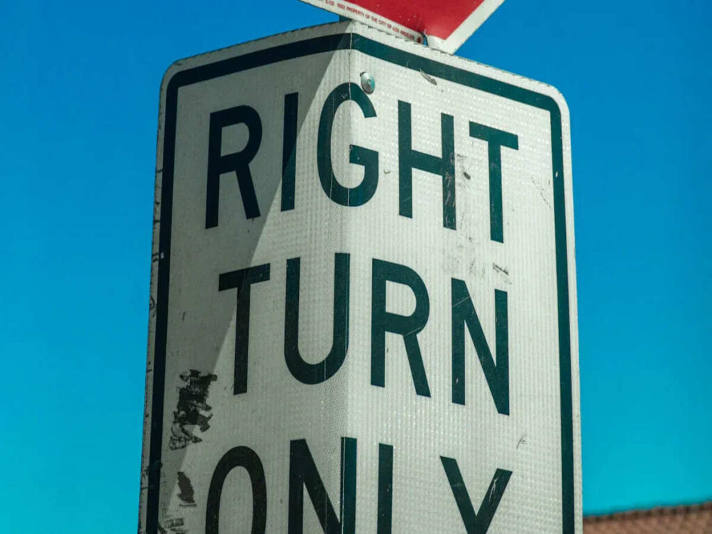 OPTSIGNS | Maximizing Traffic Sign Visibility: A Guide to Supplemental Devices in Line with MUTCD Standards