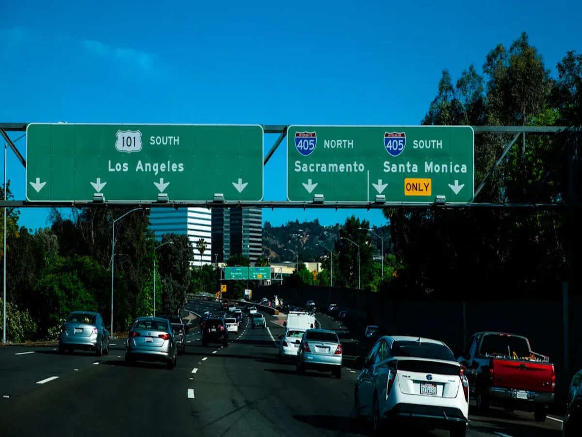 The Complete Guide to Custom Highway Signs