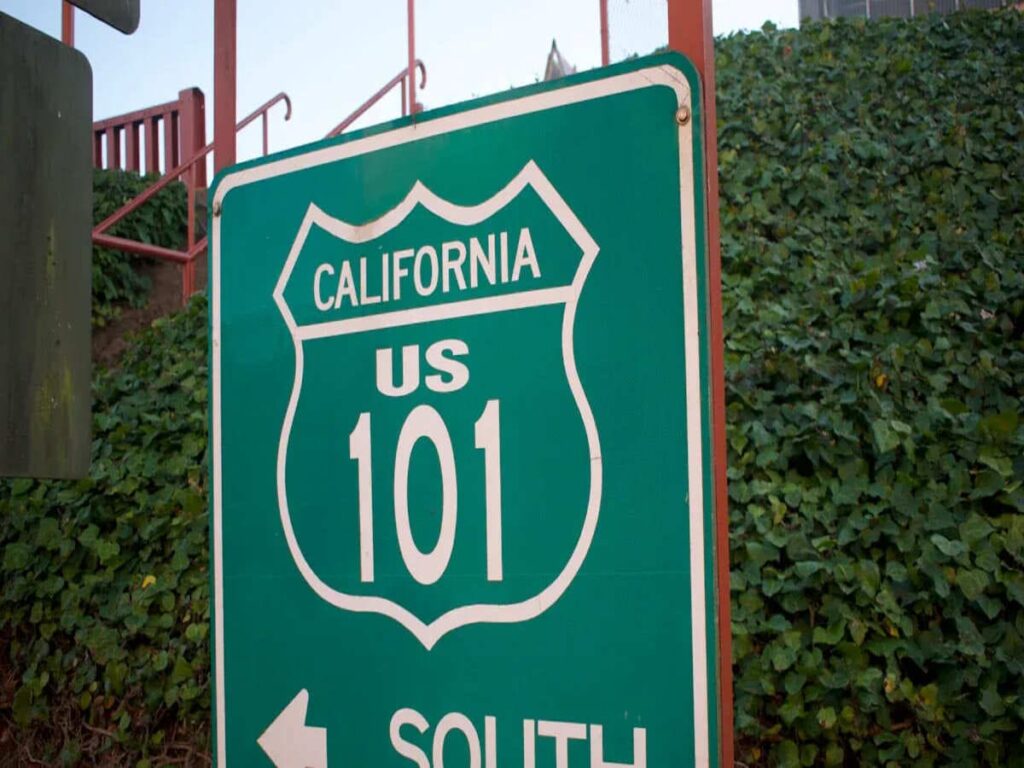 OPTSIGNS | Designing Bilingual Safety Signs: Graphics vs Text in Multilingual Environments