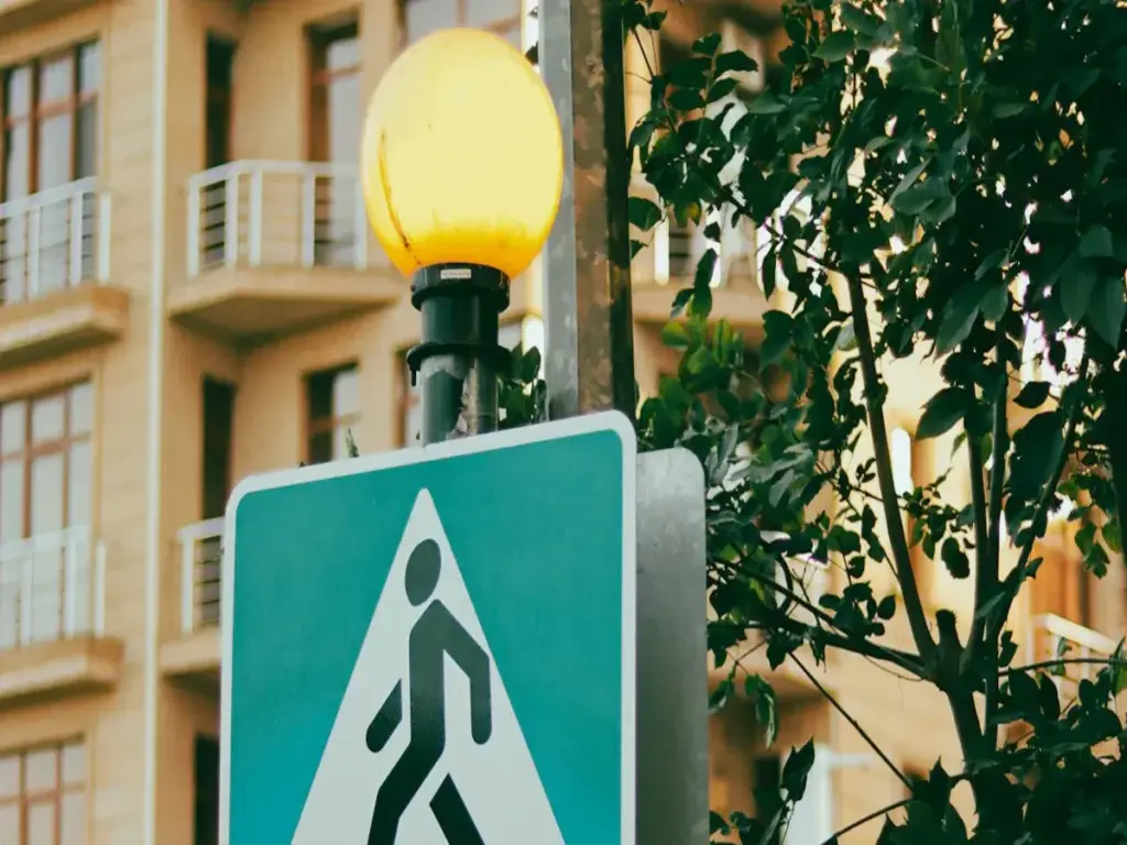 OPTSIGNS | Roll-Up vs. Rigid Aluminum Construction Ahead Signs: Which is Right for Your Construction Project?