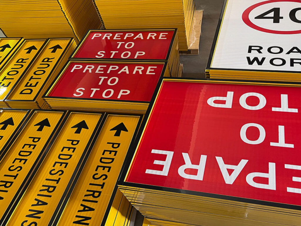 OPTSIGNS | Tech Meets Traffic: The Dynamic Role of Google Maps and Traffic Cones in Road Safety